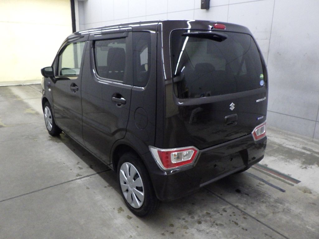 2017 Suzuki Wagon R ハイブリッドFX auction photo 5