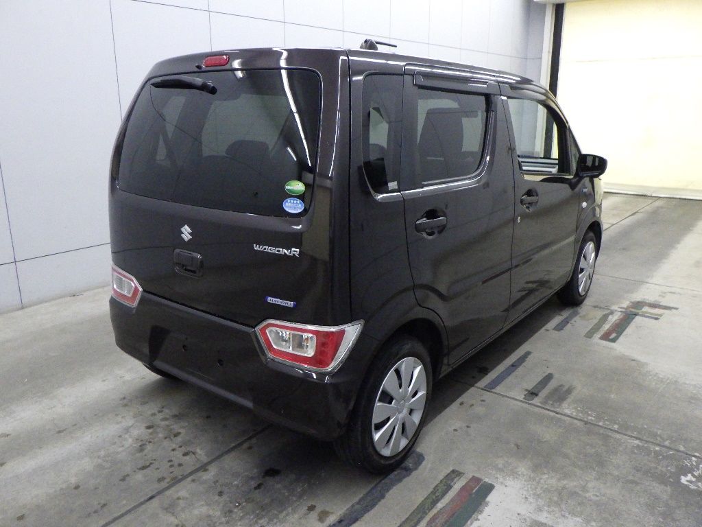 2017 Suzuki Wagon R ハイブリッドFX auction photo 2
