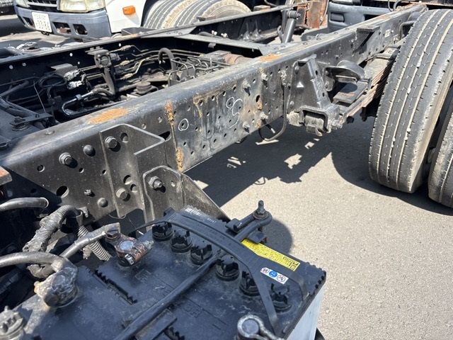 2008 Isuzu Elf chassis auction photo 12