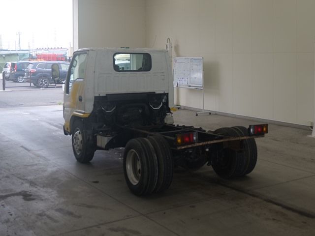 2008 Isuzu Elf chassis auction photo 2