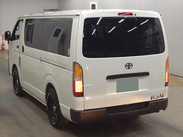 2025 Toyota Hiace キャンピング auction photo 2