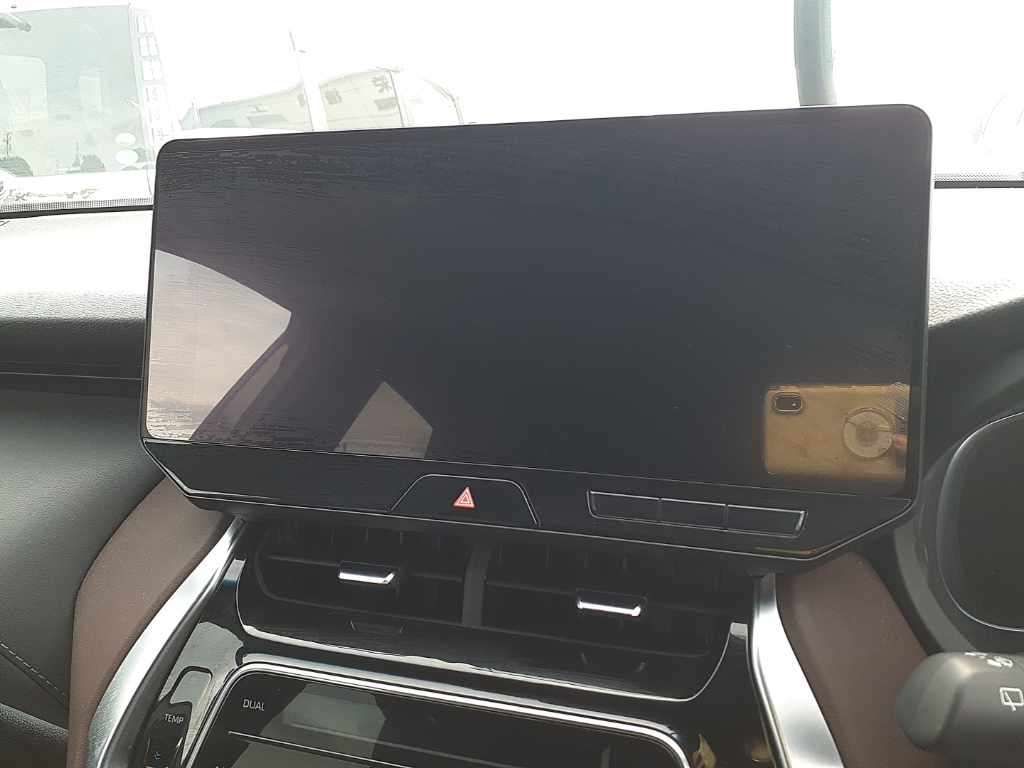 2023 Toyota Harrier G auction photo 12