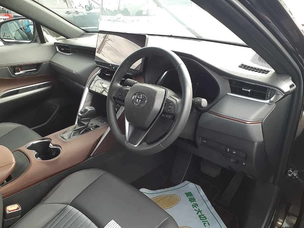 2023 Toyota Harrier G auction photo 9