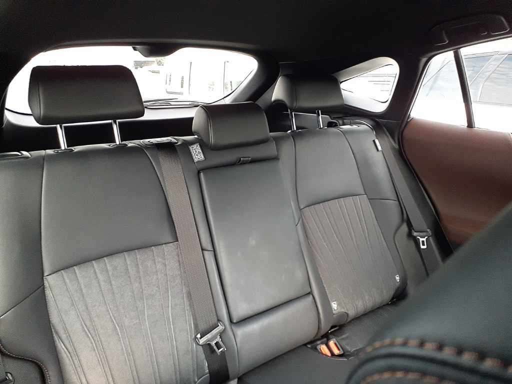 2023 Toyota Harrier G auction photo 11