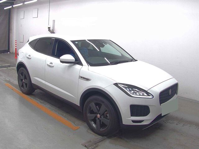 Japan Auction Vehicles 8 2020 Jaguar Eペイス R Dynamic S P200 4WD auction photo