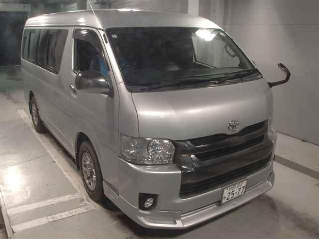 2009 Toyota Hiace 4WD GL Japan auction vehicle