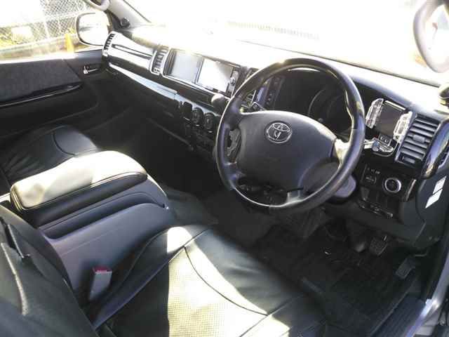 2009 Toyota Hiace 4WD GL auction photo 3
