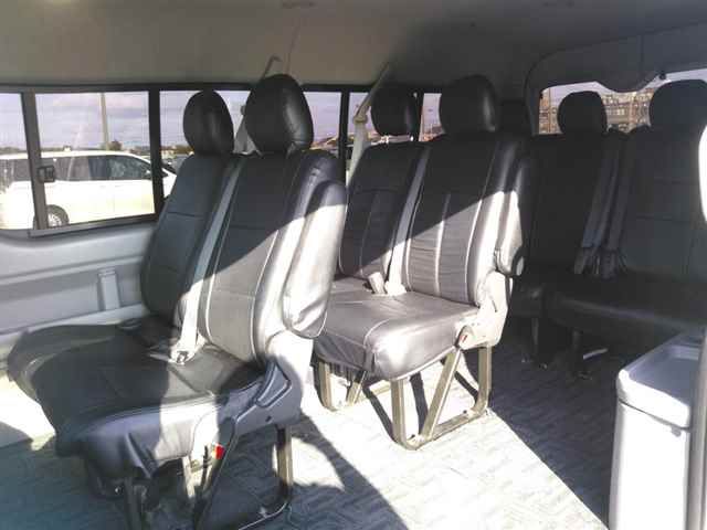 2009 Toyota Hiace 4WD GL auction photo 9