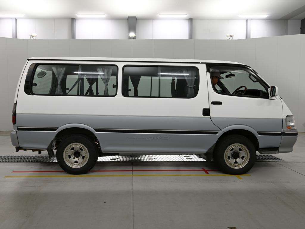 1998 Toyota Hiace 4WD auction photo 3