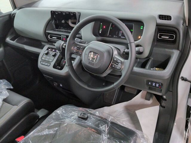 2026 Honda Freed EHEV Crosstar auction photo 3
