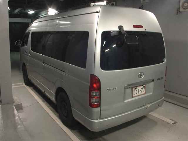 2012 Toyota Hiace 4WD グランドキャビン ハイルー auction photo 2