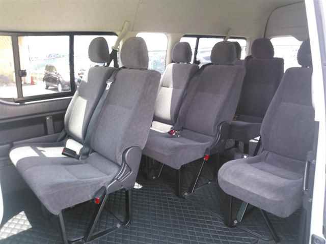 2012 Toyota Hiace 4WD グランドキャビン ハイルー auction photo 9