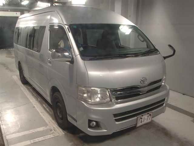Japan Auction Vehicles 12 2012 Toyota Hiace 4WD グランドキャビン ハイルー auction photo