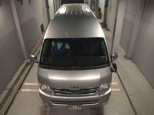 2012 Toyota Hiace 4WD グランドキャビン ハイルー auction photo 6