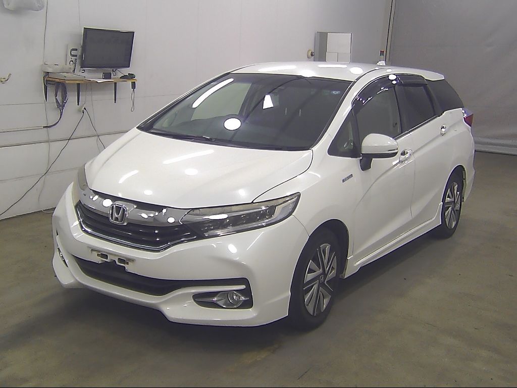 2016 Honda Shuttle ハイブリッドXスタイルエディション auction photo 4