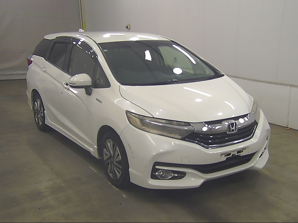 2016 Honda Shuttle X Japan auction vehicle