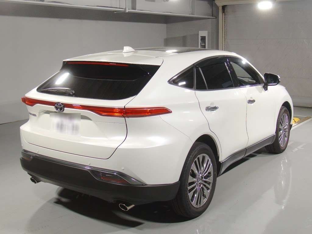 2022 Toyota Harrier Z auction photo 2