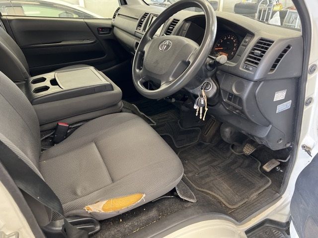 2015 Toyota Regius Ace Van DX Long Welcab auction photo 4