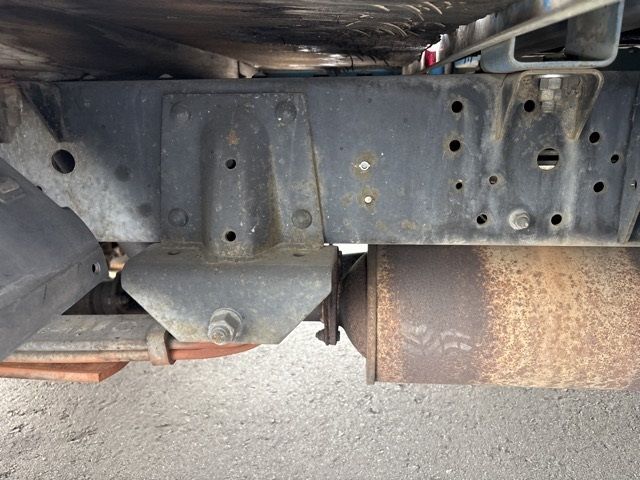 2006 Isuzu Elf Double cab auction photo 17