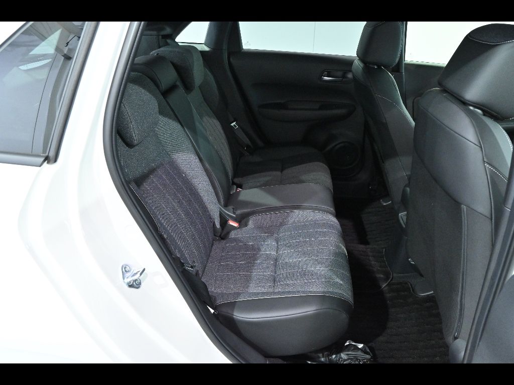 2025 Honda Fit 4WD ホーム auction photo 7