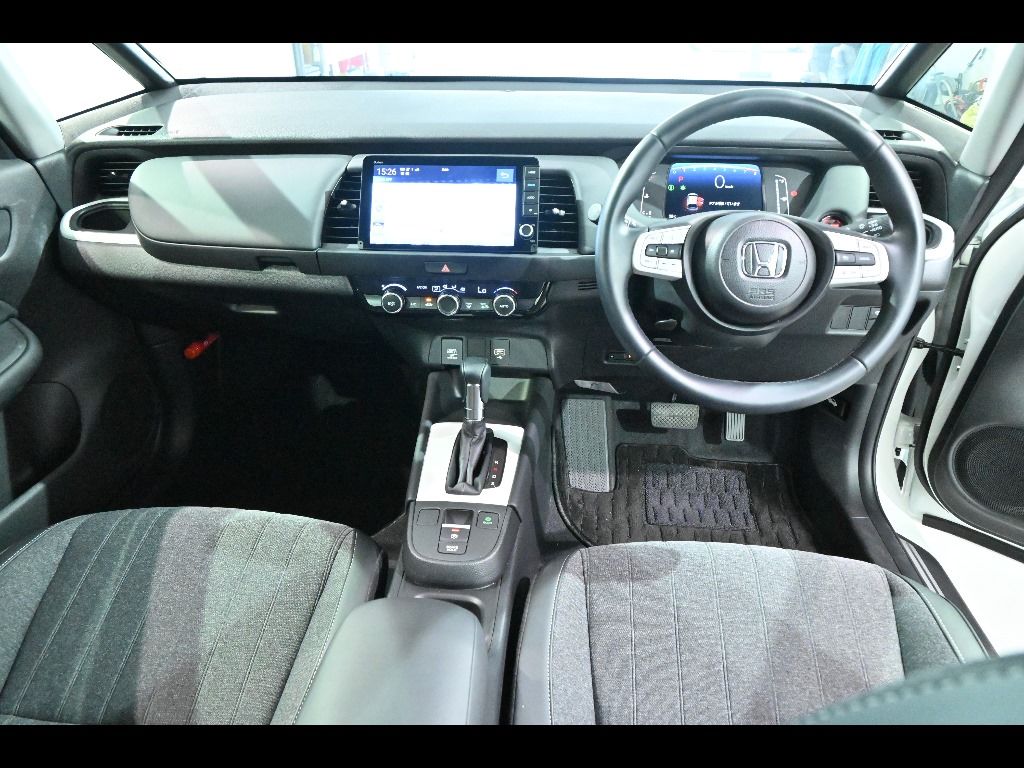 2025 Honda Fit 4WD ホーム auction photo 3