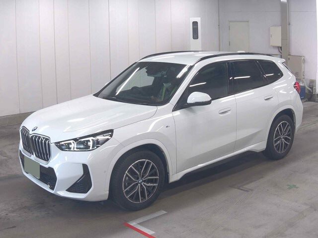 2025 BMW X1 XDRIV20D M Sport 4WD auction photo 4