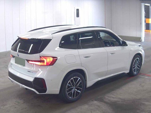 2025 BMW X1 XDRIV20D M Sport 4WD auction photo 5