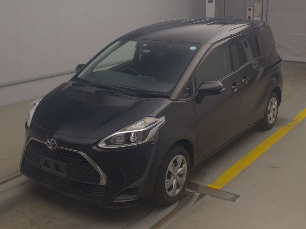 Japan Auction Vehicles 4 2021 Toyota Sienta ファンベースG auction photo