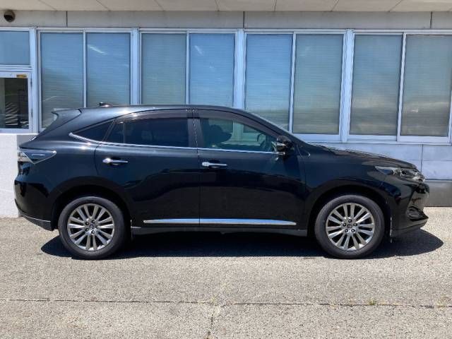 2017 Toyota Harrier プレミアム アドバンスドパッケ auction photo 2