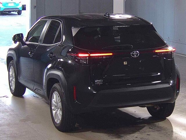 2021 Toyota Yaris Cross G auction photo 2