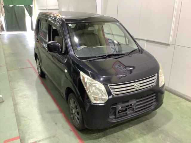 Japan Auction Vehicles 4 2014 Suzuki Wagon R 4WD auction photo