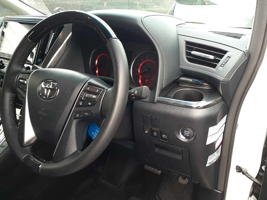 2023 Toyota Alphard 2.5S C Package auction photo 9