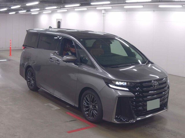 2025 Toyota Vellfire Z Premier Japan auction vehicle