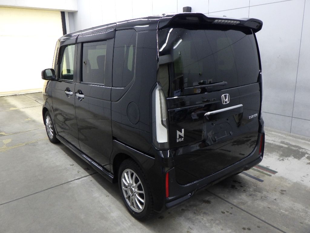 2023 Honda N-BOX Custom Turbo auction photo 5