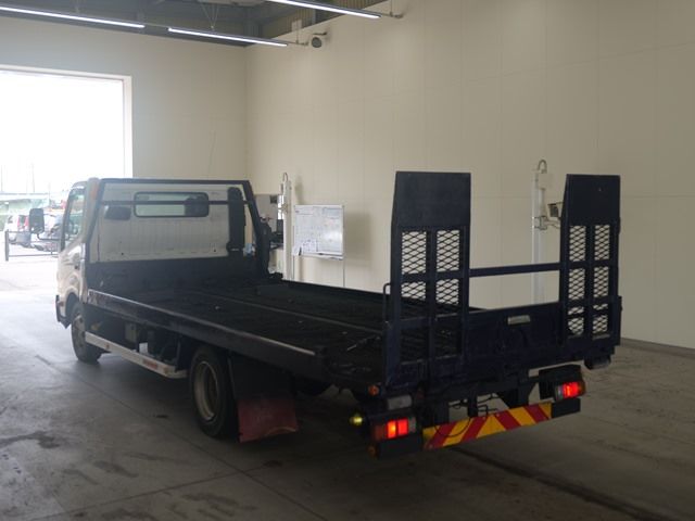 2011 Toyota Dyna ローダー auction photo 2