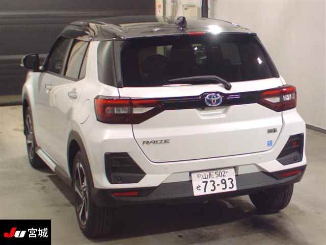 2026 Toyota Raize Hybrid Z auction photo 2