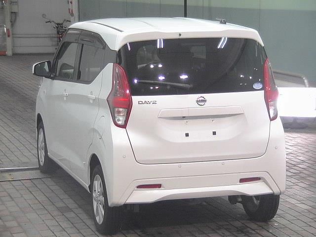 2021 Nissan Dayz 4WD X auction photo 2