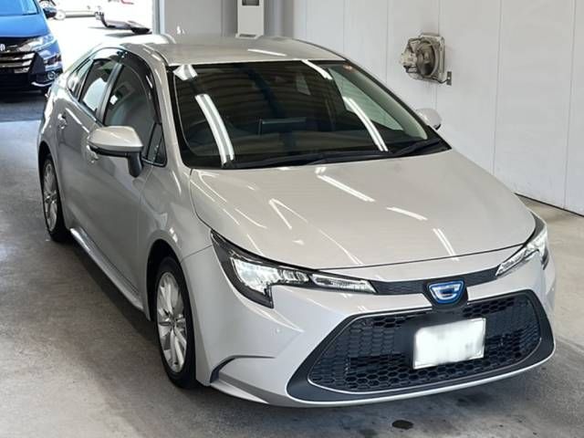 2022 Toyota Corolla ハイブリッド S auction photo 4