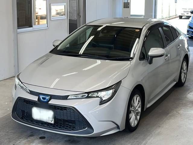 Japan Auction Vehicles 7 2022 Toyota Corolla ハイブリッド S auction photo