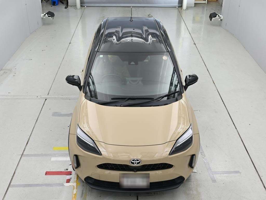 2023 Toyota Yaris Cross Z 4WD auction photo 7