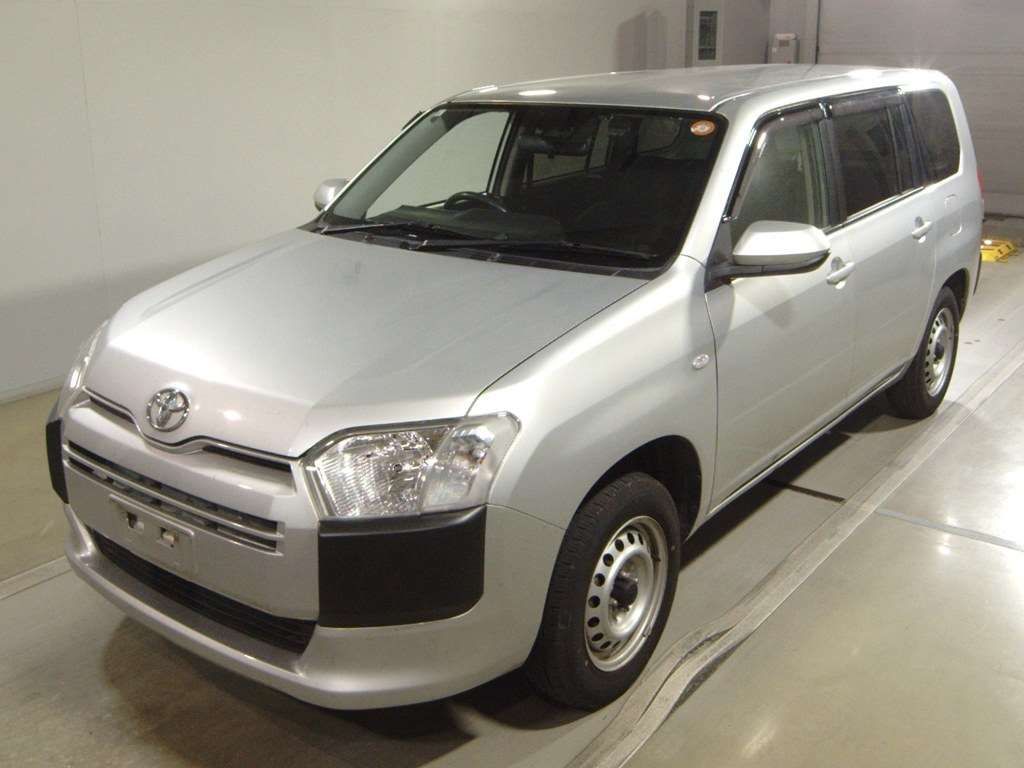 2021 Toyota Probox GL 4WD Japan auction vehicle
