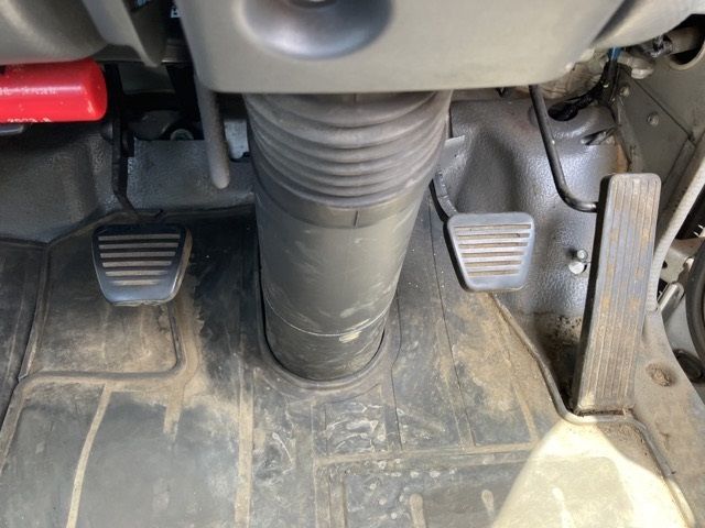 2007 Isuzu Elf ヒラ auction photo 4