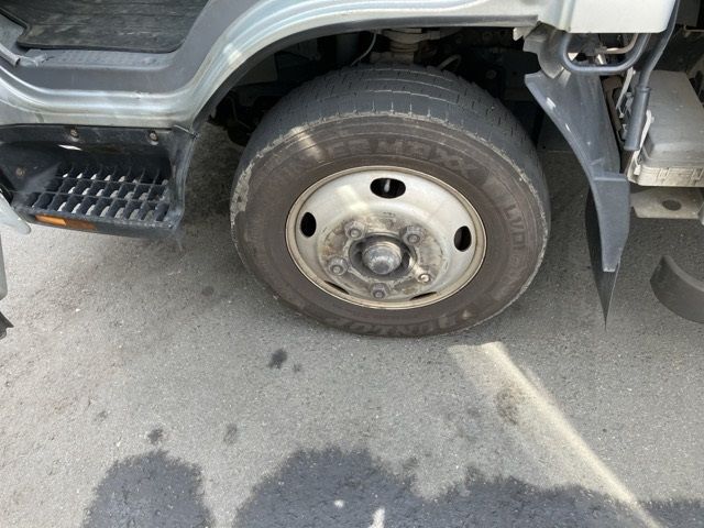 2007 Isuzu Elf ヒラ auction photo 9