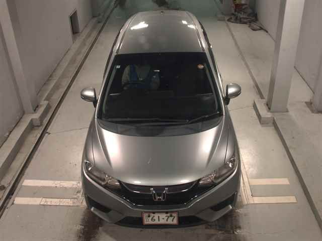 2016 Honda Fit 13G Fパッケージ auction photo 6