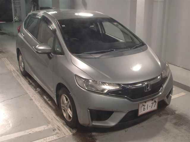2016 Honda Fit 13G F Japan auction vehicle