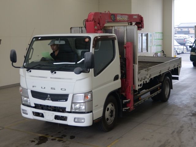 2015 Mitsubishi Fuso Canter Flat self-propelled crane Japan auction vehicle
