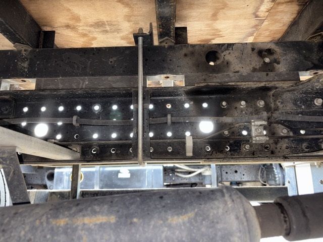 2015 Mitsubishi Fuso Canter Flat self-propelled crane auction photo 13