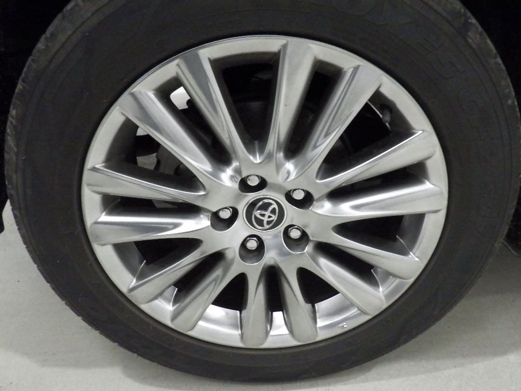 2014 Toyota Harrier premium auction photo 9