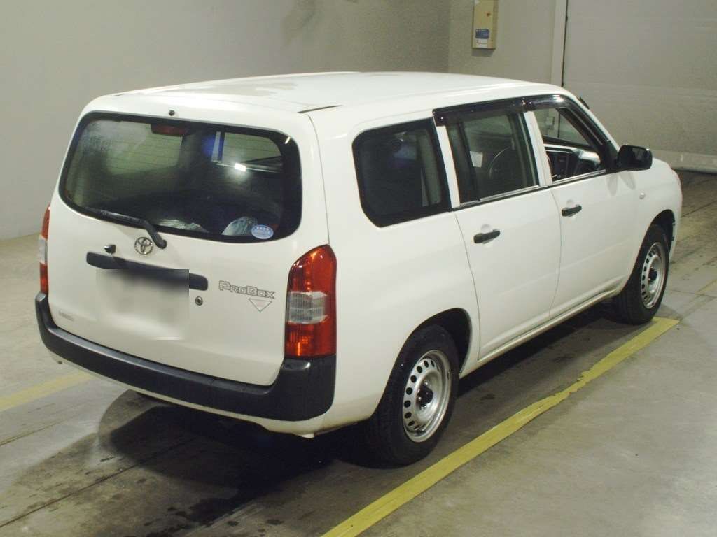 2019 Toyota Probox DXコンフォート 4WD auction photo 2