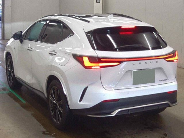 2024 Lexus NX NX350H F Sport auction photo 2